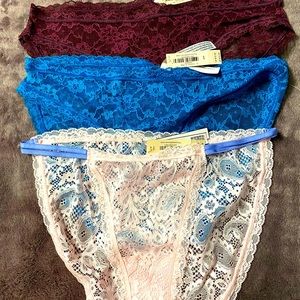 NWT Victoria’s Secret panties lot. Size small. Bikini.